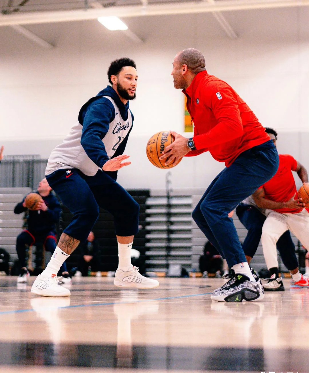 lol赛事官网 -关于德甲倒计时；密尔沃基雄鹿加时末段战术微调；细节引发关注；管理层满意；资深球员宣示担当的信息